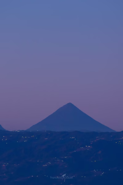 Cadena volcanica sierra Cadena volcanica sierra